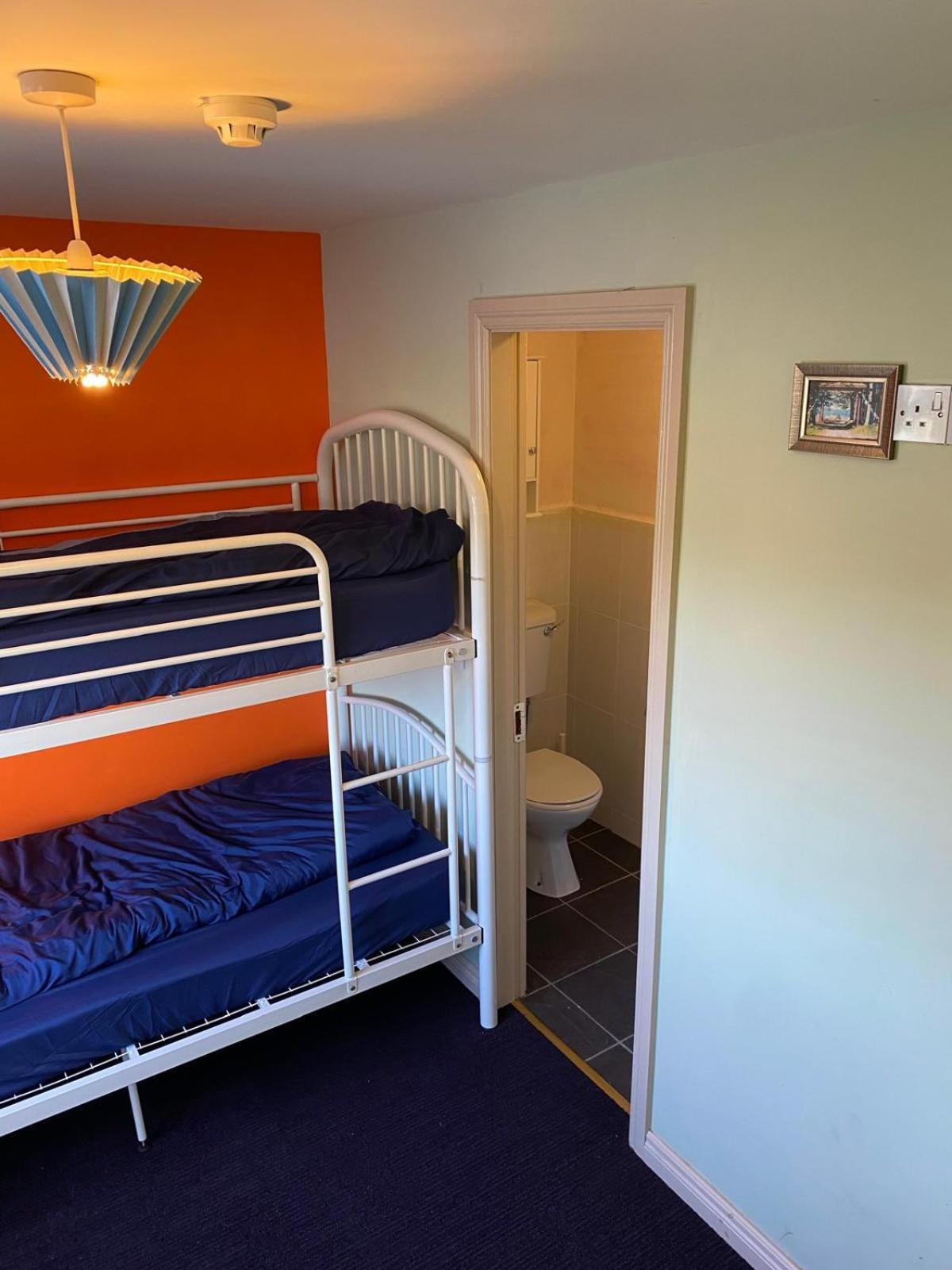 Seaview Lodge Inverin Bagian luar foto