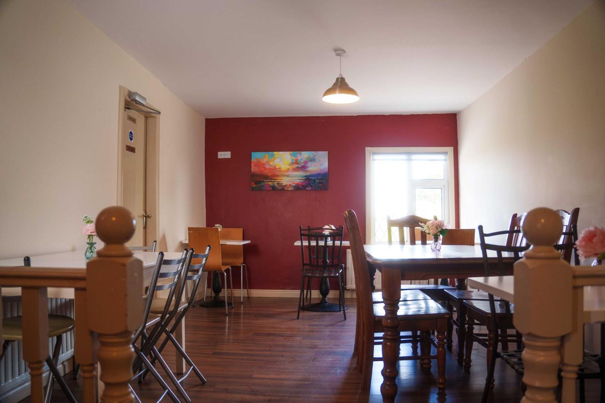 Seaview Lodge Inverin Bagian luar foto